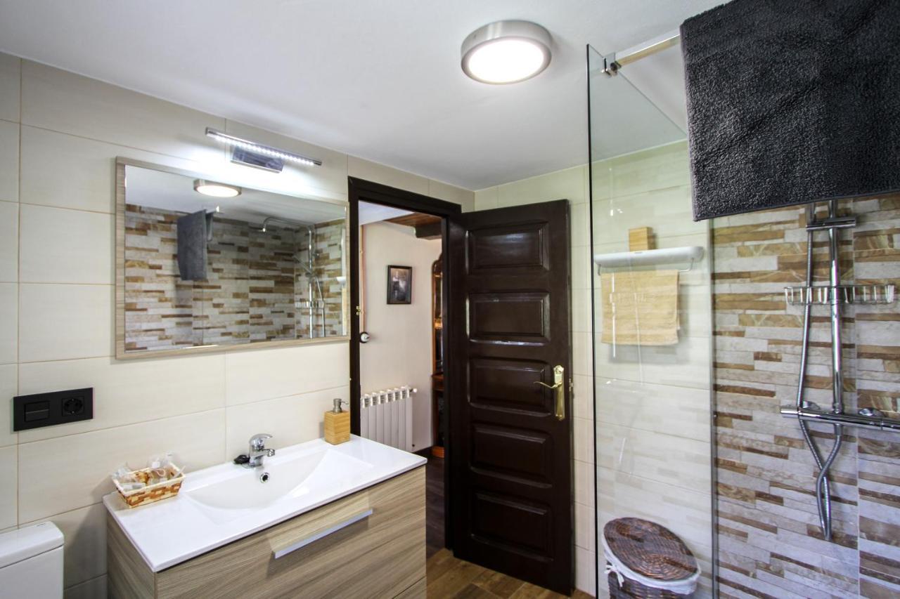 Apartamentos 'Los Balcones De Nieda 2' Onís Exteriér fotografie